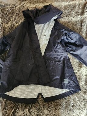 MEC Women's Black Hooded Raincoat with Patterned Lining- Size Xl